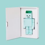 既製品には出せないフィット感と美しさ。オリジナルパッケージでブランド力UP